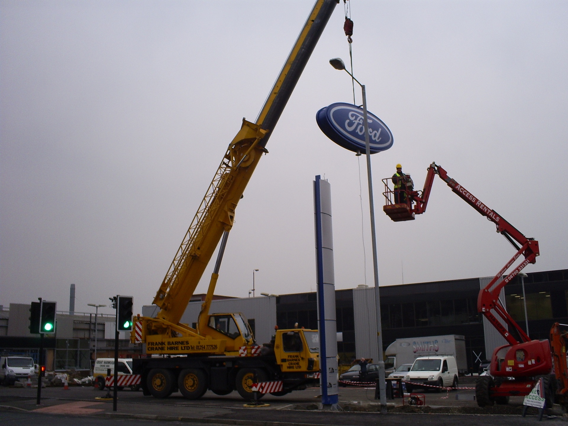 Crane Hire Near Me